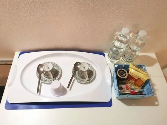 Tek Büyük Yataklı Oda (Private External Bathroom)