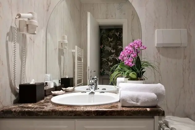 Deluxe Tek Büyük Yataklı Oda, Balkon