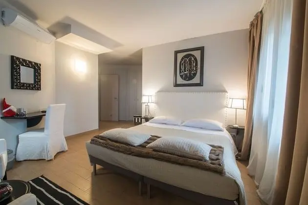 Deluxe Tek Büyük veya İki Ayrı Yataklı Oda, Şehir Manzaralı