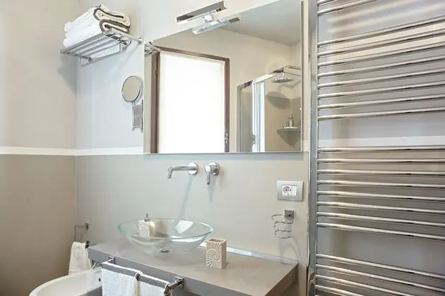 Deluxe Üç Kişilik Oda, Bahçe Manzaralı