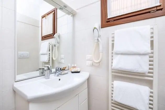 Family Apart Daire, Sigara İçilmez