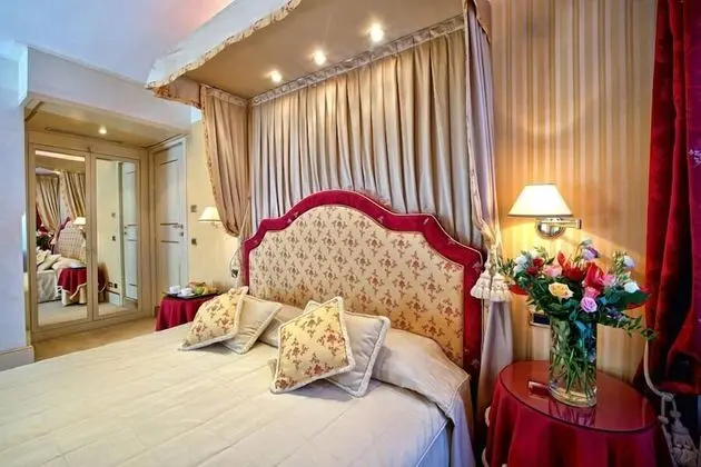 Superior Tek Büyük veya İki Ayrı Yataklı Oda