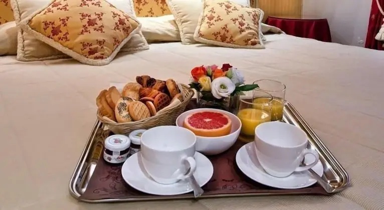 Superior Tek Büyük veya İki Ayrı Yataklı Oda