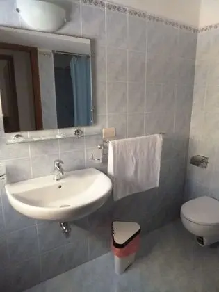 Tek Büyük veya İki Ayrı Yataklı Oda, 1 Yatak Odası