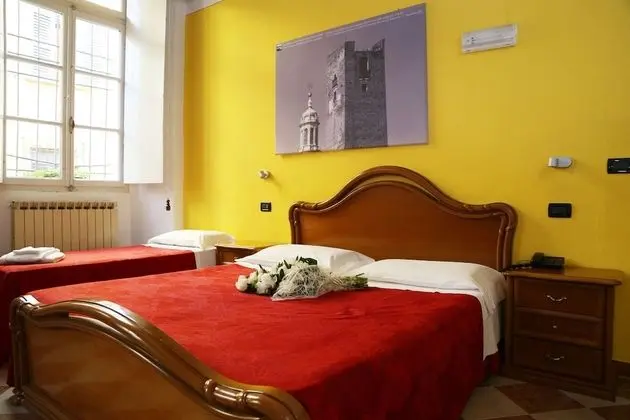 Üç Kişilik Oda, 1 Yatak Odası