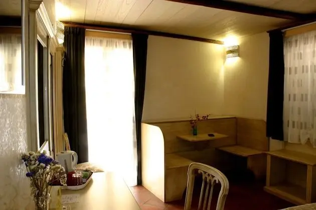 Deluxe Tek Büyük veya İki Ayrı Yataklı Oda, Balkon