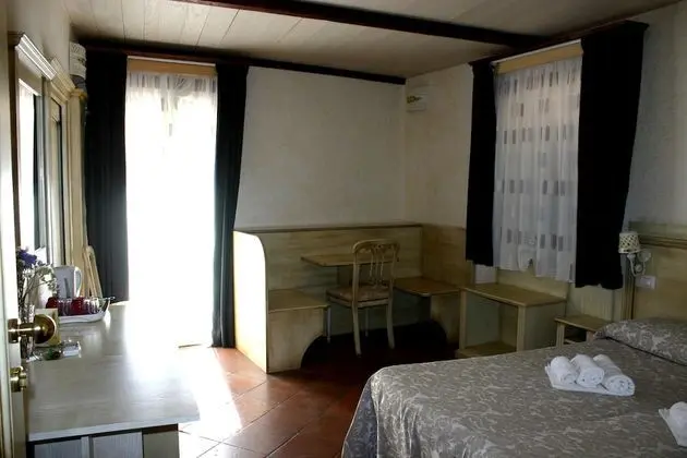 Deluxe Tek Büyük veya İki Ayrı Yataklı Oda, Balkon