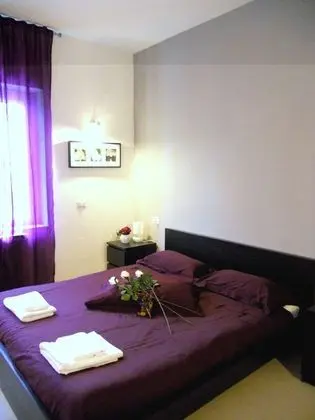 Üç Kişilik Oda