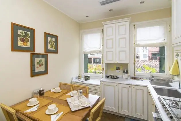 Apart Daire, 3 Yatak Odası, Kanal Manzaralı