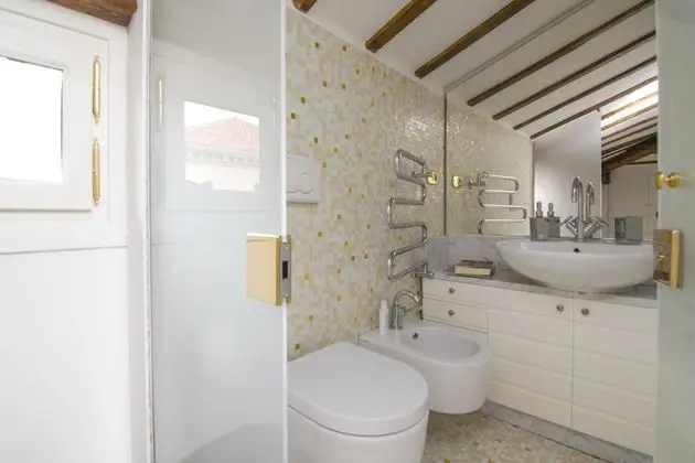 Apart Daire, 3 Yatak Odası, Kanal Manzaralı