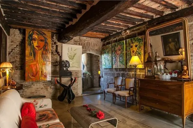 Junior Süit, Tepe Manzaralı