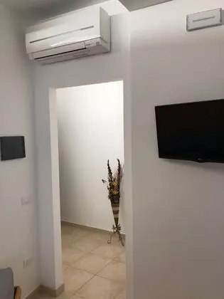 Üç Kişilik Oda, Bahçe Manzaralı