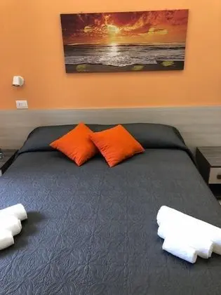 Üç Kişilik Oda, Bahçe Manzaralı