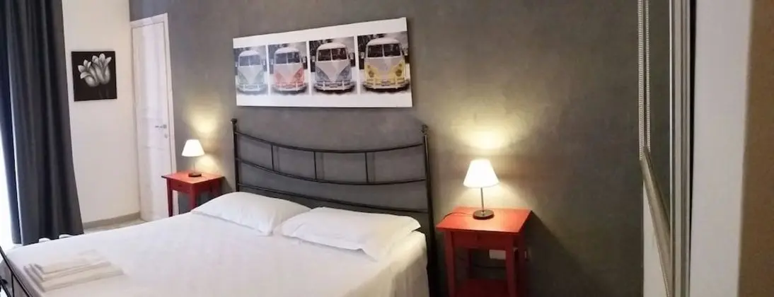 Standard Tek Büyük Yataklı Oda