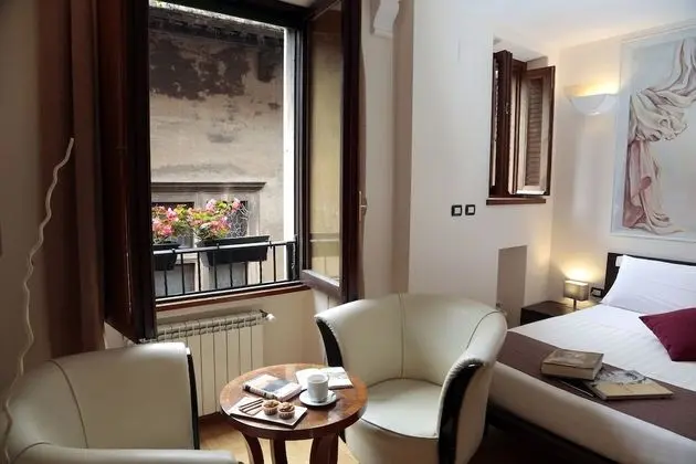 Family Oda, Bağlantılı Odalar