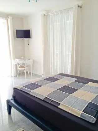 Deluxe Tek Büyük Yataklı Oda, Sigara İçilmez