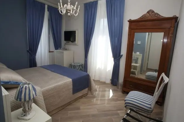 Deluxe Tek Büyük veya İki Ayrı Yataklı Oda