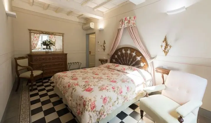 Superior Tek Büyük Yataklı Oda