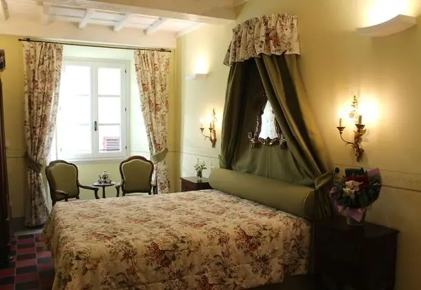 Superior Tek Büyük Yataklı Oda