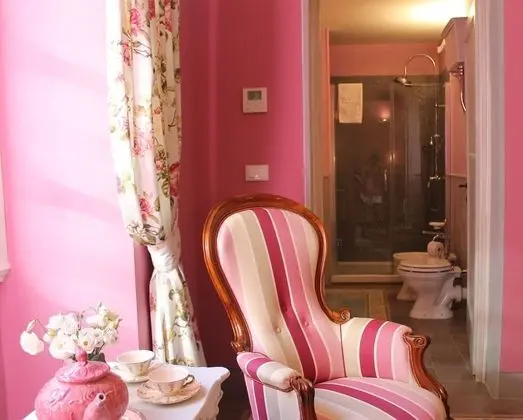 Superior Tek Büyük Yataklı Oda