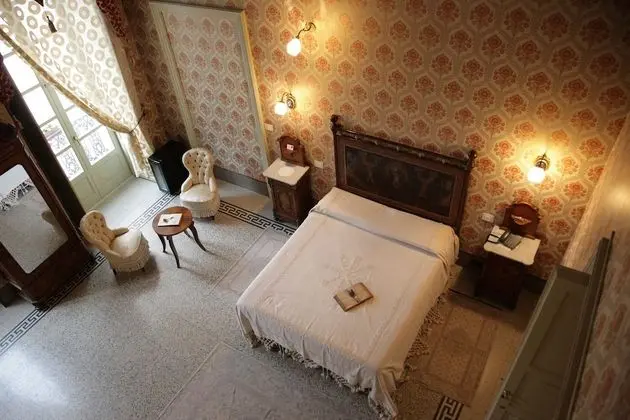 Junior Süit (2 levels - La Pace)