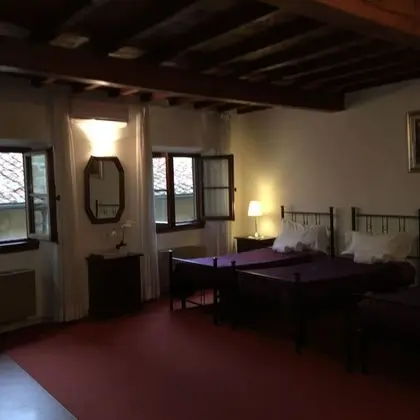 Economy Dört Kişilik Oda, Ortak Banyo