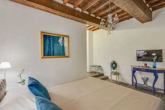 Basic Tek Büyük Yataklı Oda (San Giovanni)