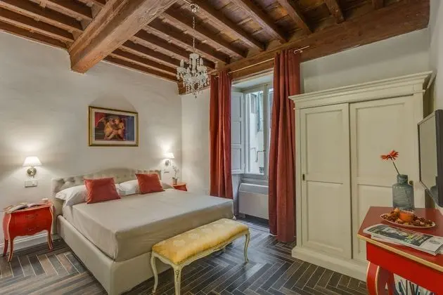 Basic Tek Büyük Yataklı Oda (San Massimo)