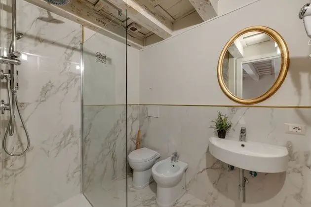 Tek Büyük Yataklı Oda, 1 Büyük (Queen) Boy Yatak (Boboli)