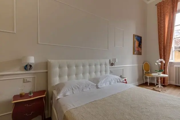 Tek Büyük Yataklı Oda, 1 Büyük (Queen) Boy Yatak (Santo Spirito)