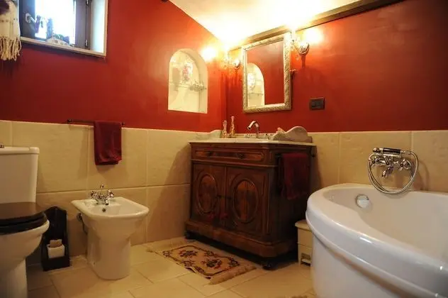 Deluxe Tek Büyük Yataklı Oda, 1 Büyük (Queen) Boy Yatak