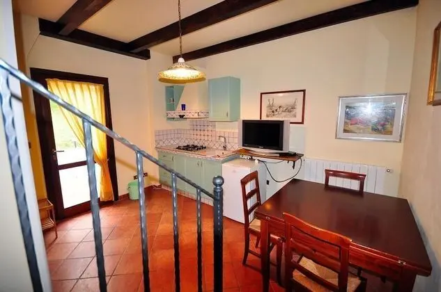 Apart Daire, Veranda