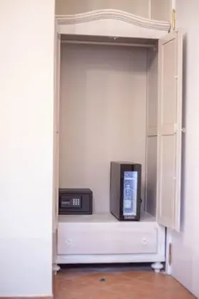 Standard Tek Büyük veya İki Ayrı Yataklı Oda