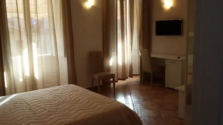 Süit, Sigara İçilmez, Balkon