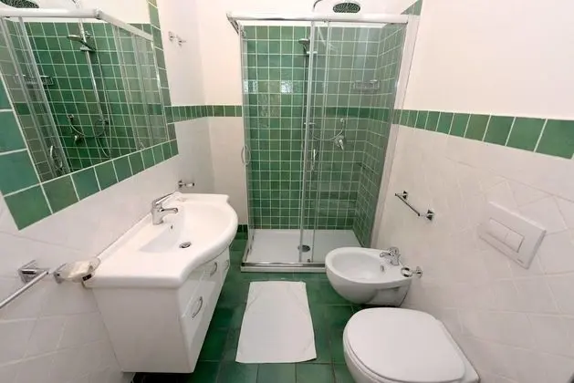 Süit, Sigara İçilmez, Balkon