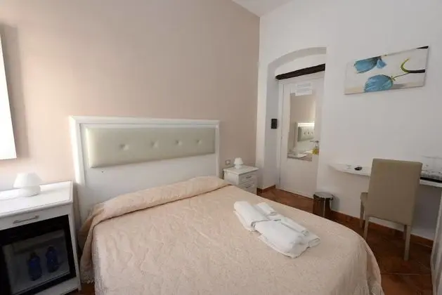 Tek Büyük Yataklı Oda, Sigara İçilmez, Balkon