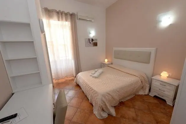 Tek Büyük Yataklı Oda, Sigara İçilmez, Balkon