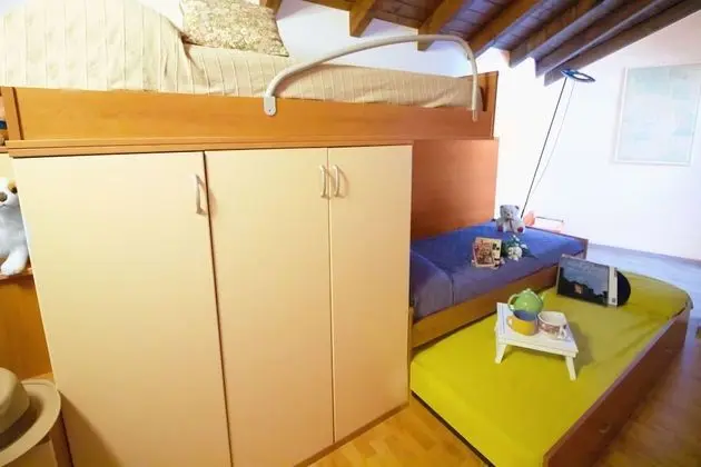 Family Apart Daire, Birden Çok Yatak, 2 Banyolu, Bahçeli (Residenza Girasole)