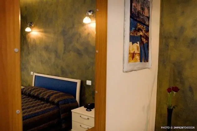 Deluxe Üç Kişilik Oda