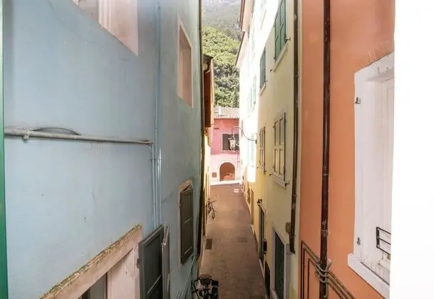 Family Apart Daire, Birden Çok Yatak (Residenza Il Cavaliere del Lago)