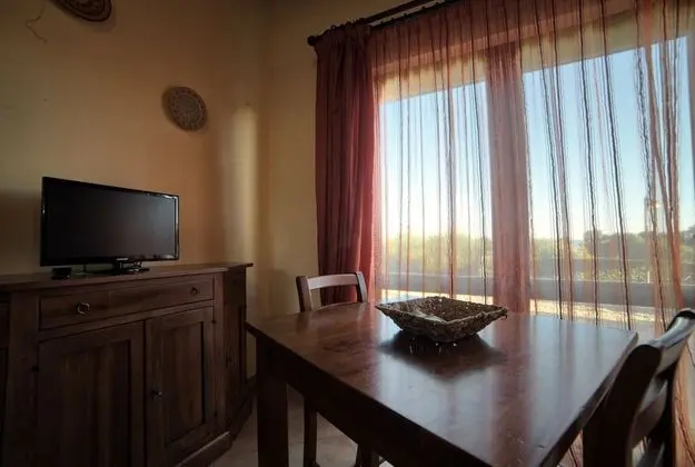 Classic Apart Daire, 1 Yatak Odası, Küçük Mutfak, Zemin Kat