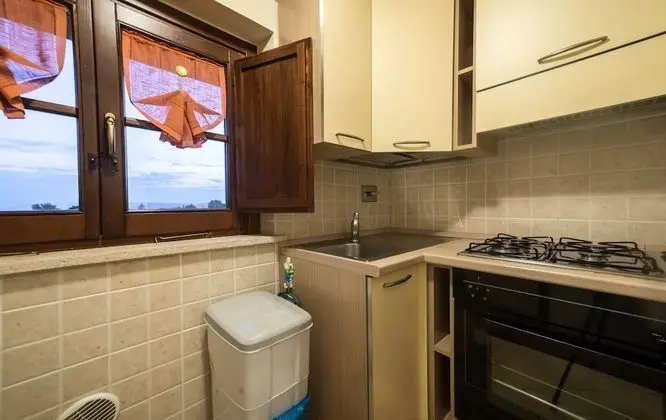 Family Apart Daire, 2 Yatak Odası, Küçük Mutfak, Bahçeli