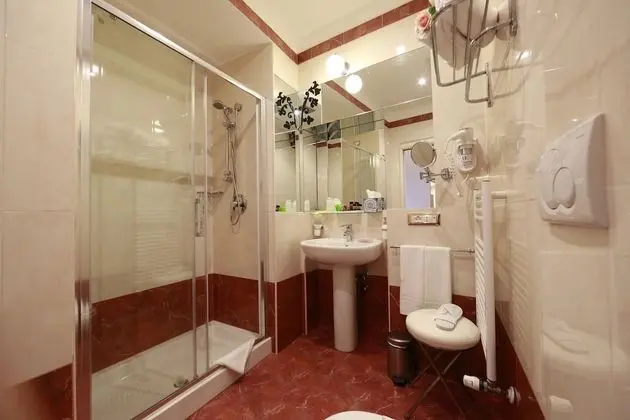 Family Oda, Şehir Manzaralı