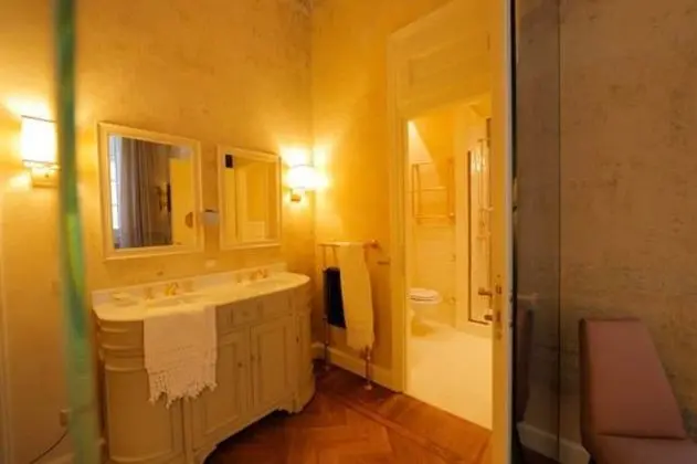 Superior Tek Büyük Yataklı Oda