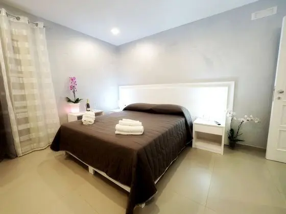 Deluxe Tek Büyük Yataklı Oda, Balkon, Deniz Manzaralı