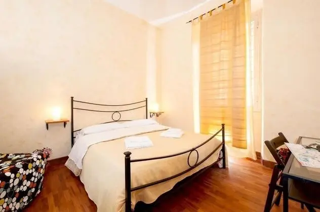 Standard Tek Büyük Yataklı Oda, Ortak Banyo