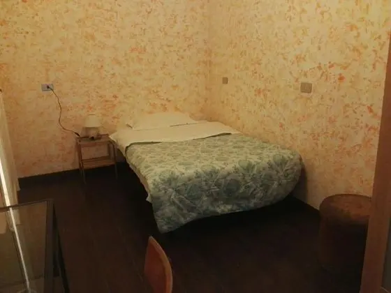 Standard Tek Büyük Yataklı Oda, Ortak Banyo