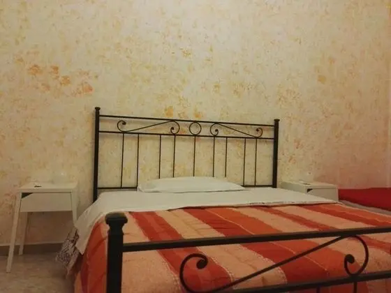 Standard Tek Büyük Yataklı Oda, Ortak Banyo