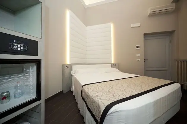 Tek Büyük Yataklı Oda