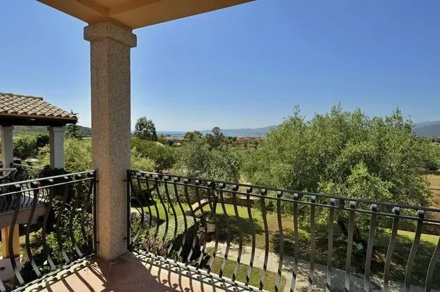 Apart Daire, 1 Büyük (Queen) Boy Yatak ve Çekyat